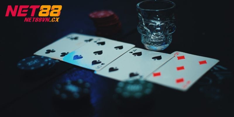 Các vị trí trong poker liên quan đến dealer